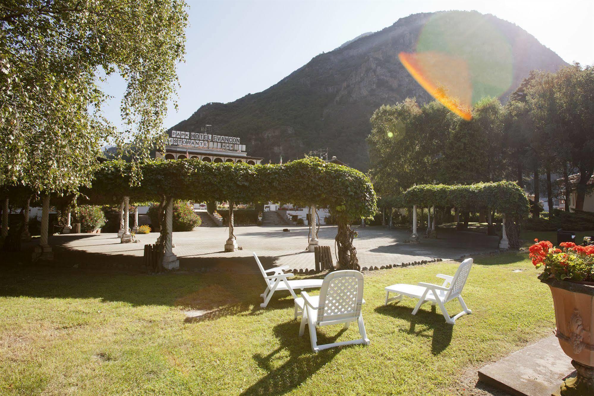 Park Hotel Evancon Verrès Exterior foto